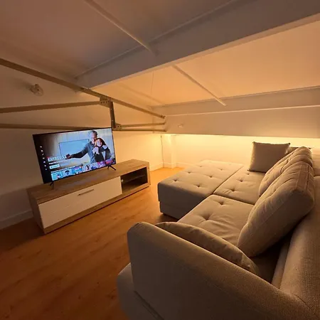 Loft Moderne Puvatya